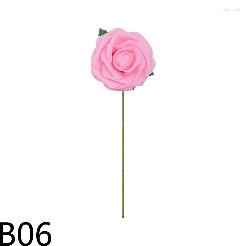 B06