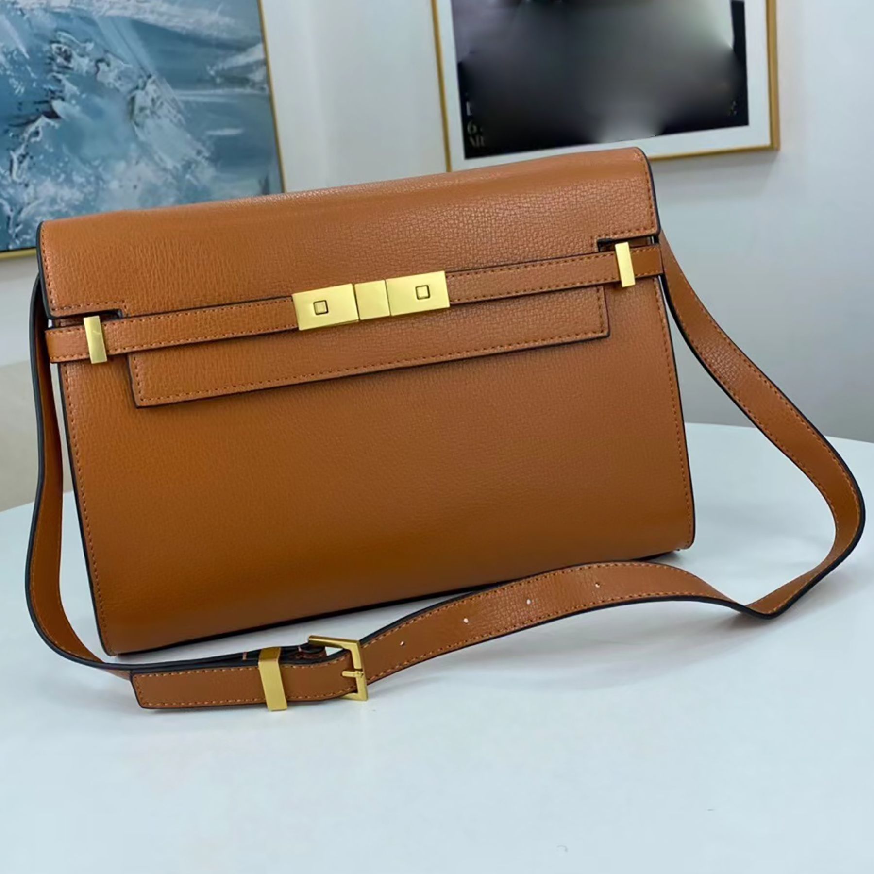 Fashion Simple New Flip Magnetic Buckle Shoulder Bag