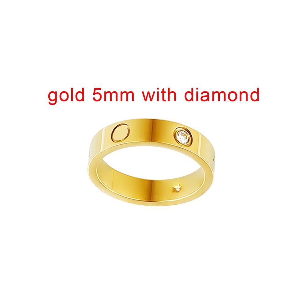 gold 5mm with diamonds