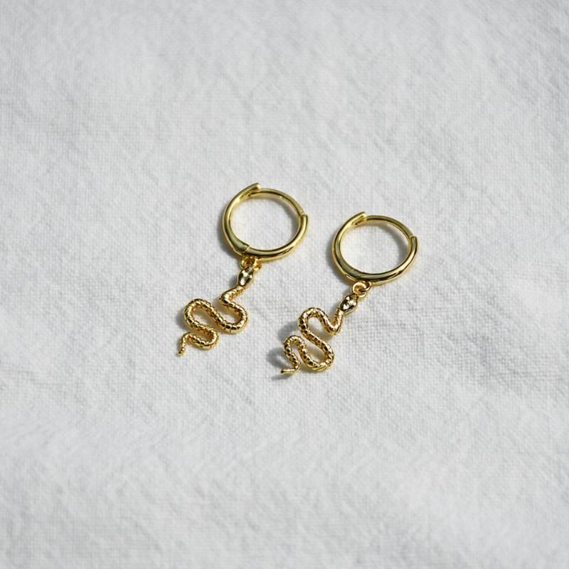1 pair gold small