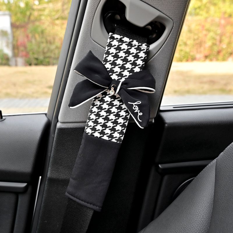 seatbelt cover1