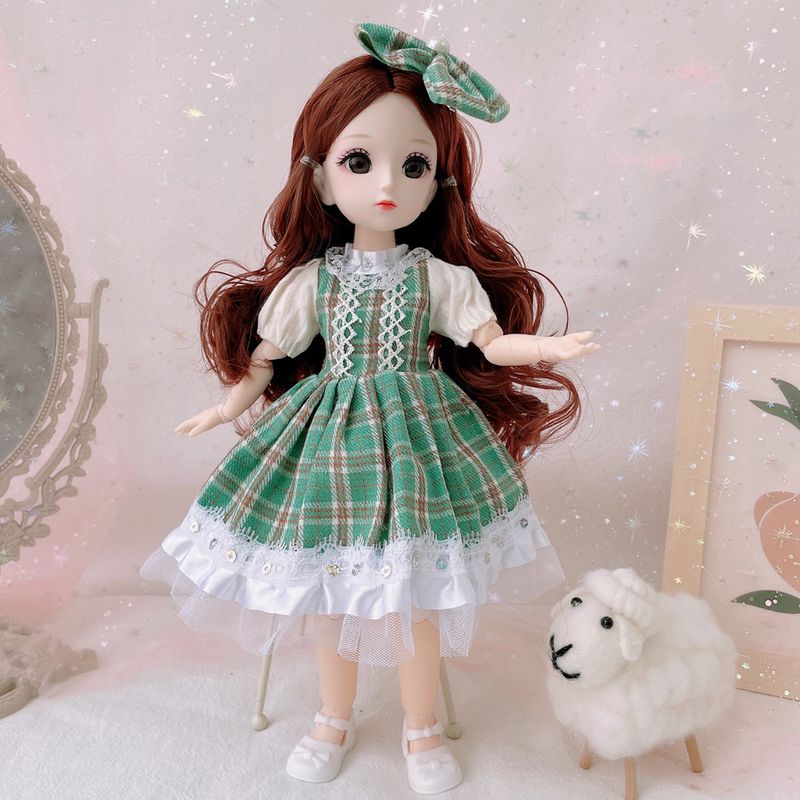 R10-DOLL Giysiyle