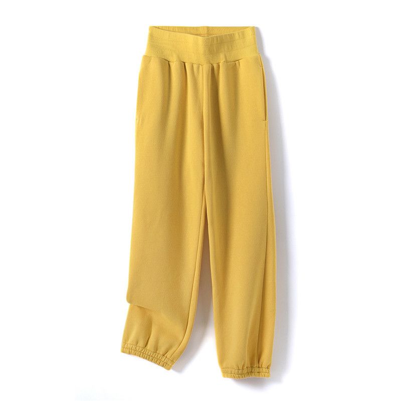 Pantalon jaune uniquement