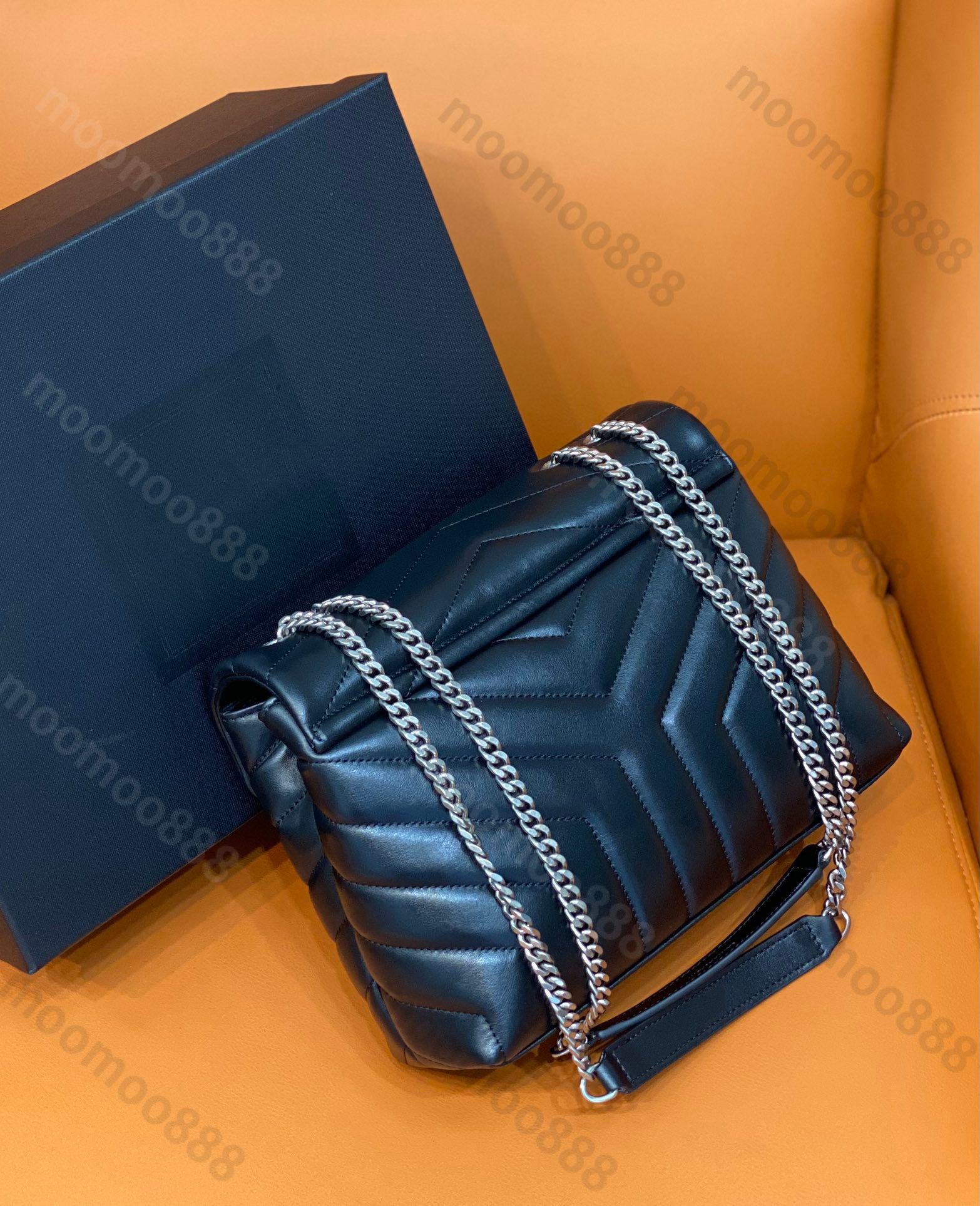 Tono negro plateado (Tienda:moomoo888)