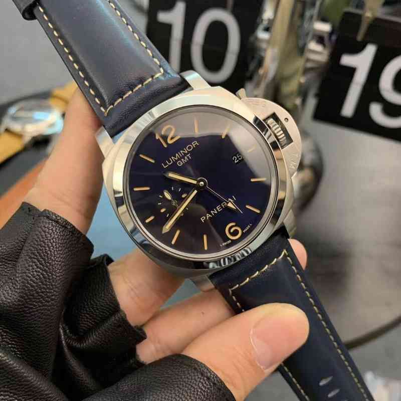 44mm 688 الأزرق