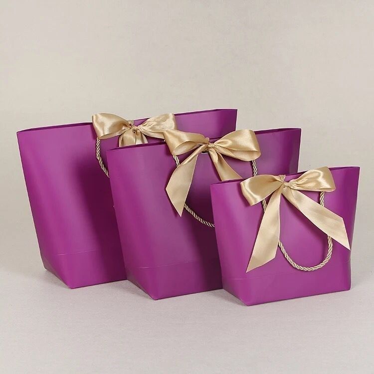 PLUM-10PCS-42x30x12cm