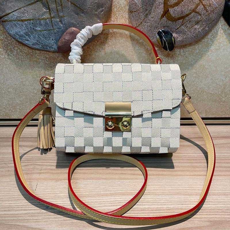 Damier blanc