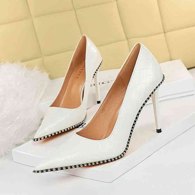 9611-3 white 10.5cm