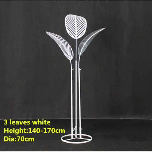 3 leaves white