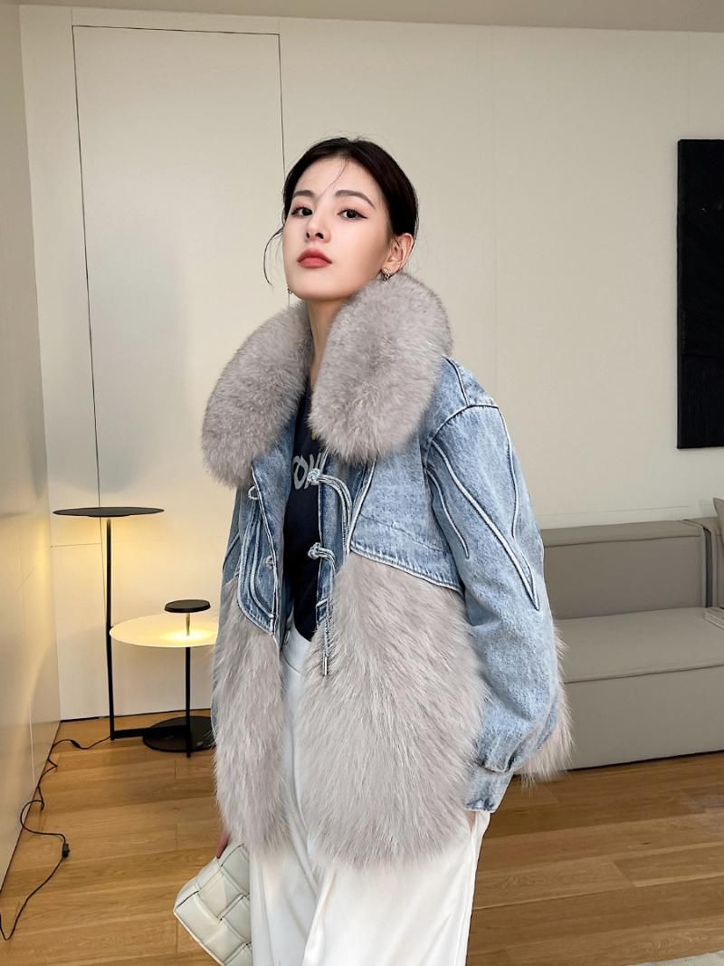 Grey fur