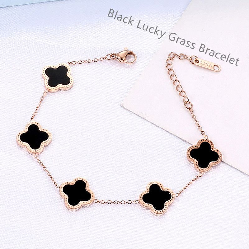 Black Lucky Grass Bracelet