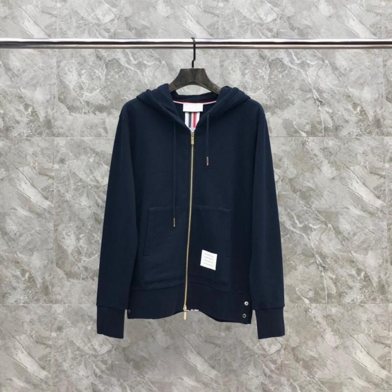 Navy blau