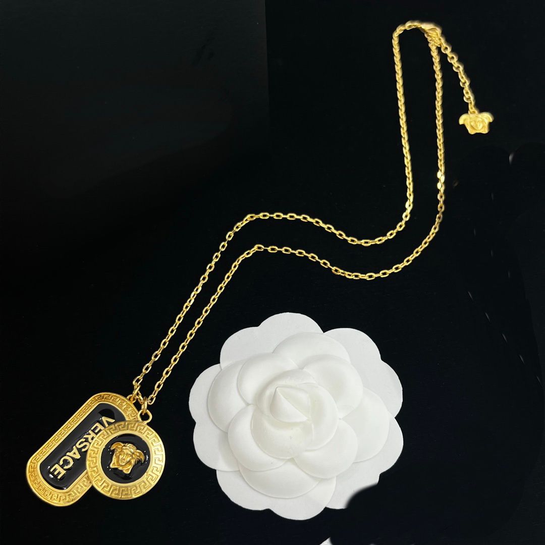 19-- - 35 necklace