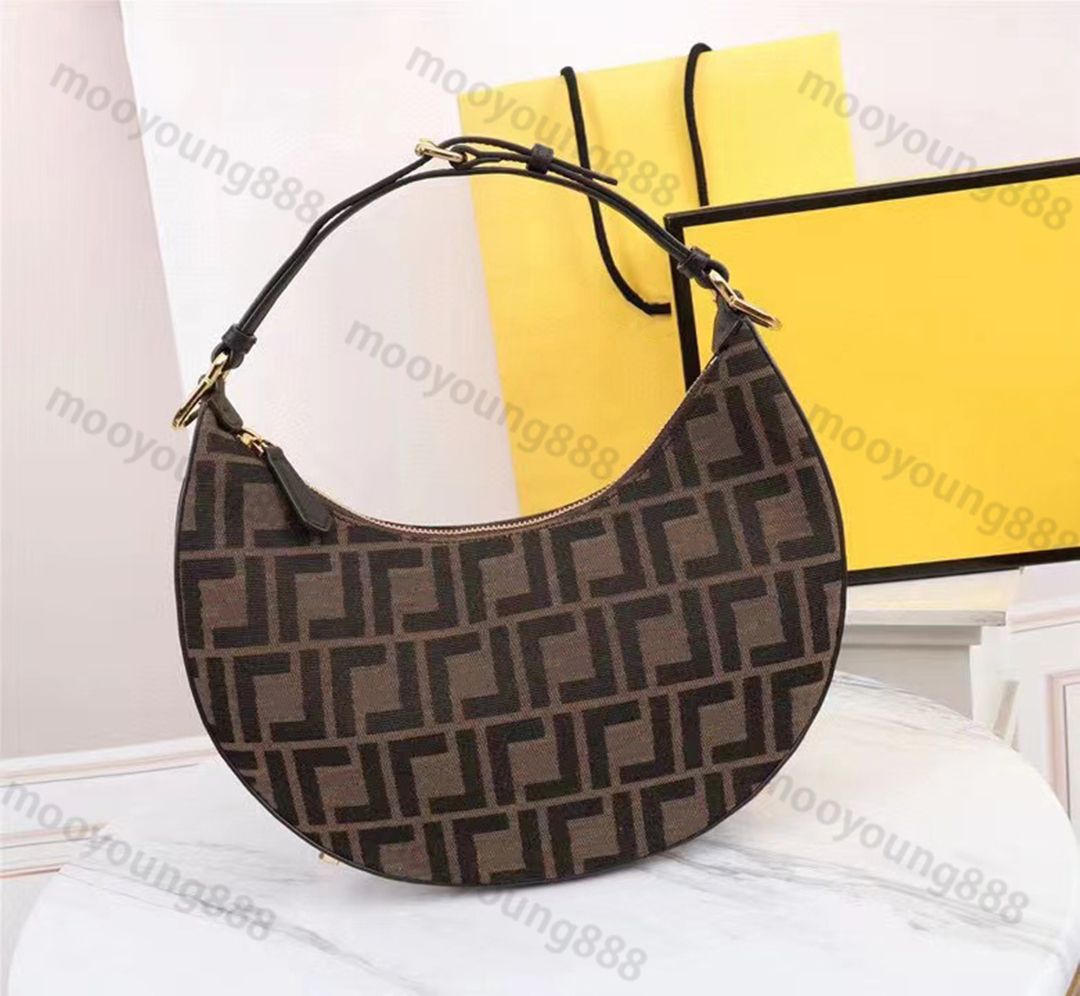 Brown-Black Letter (Store:mooyoung888)