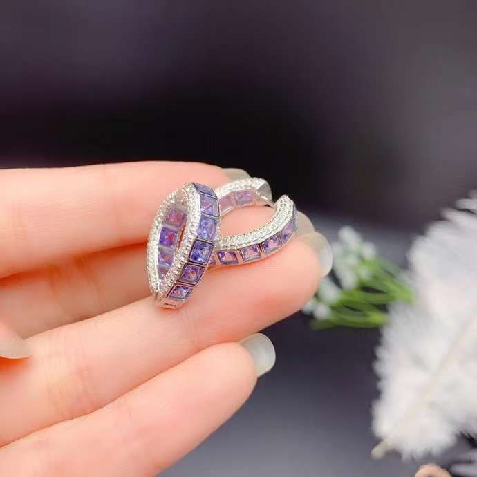 tanzanite China