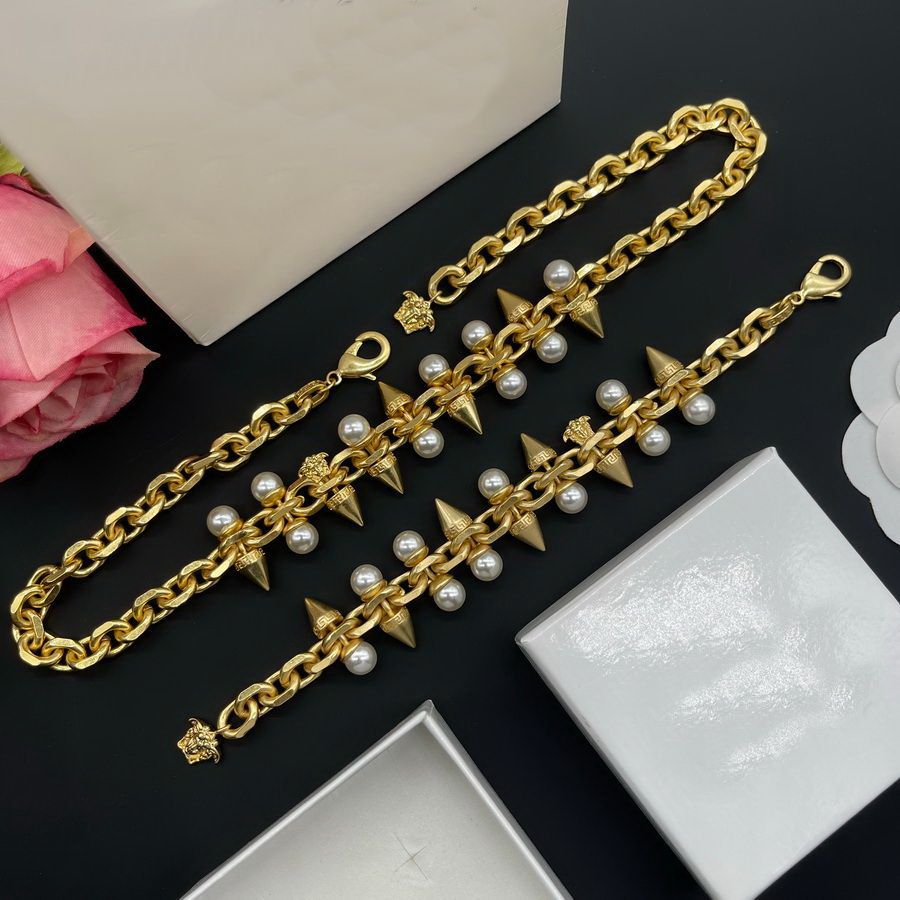 2PCS--85 necklace bracelet