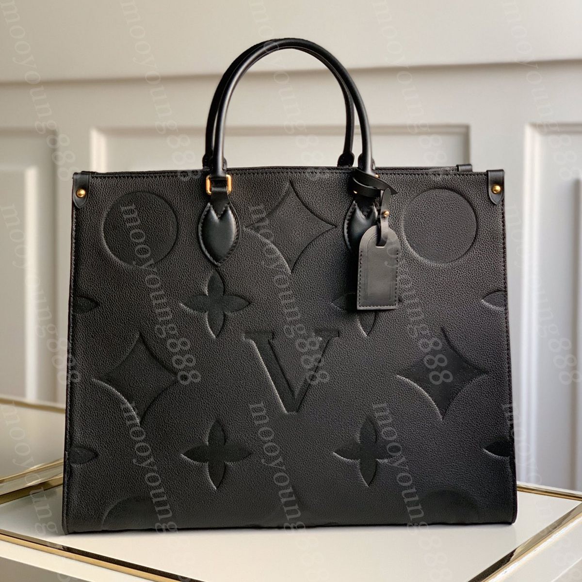 Authenticated Used LOUIS VUITTON Louis Vuitton 23 Cruise Neverfull MM  M21465 Tote Bag Monogram Jacquard New Women's 