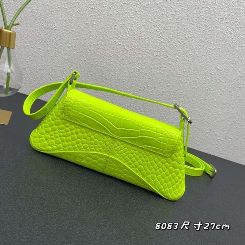 10 # 8083 size27x25.5x4.8cm