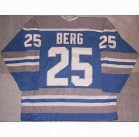 25 aki berg