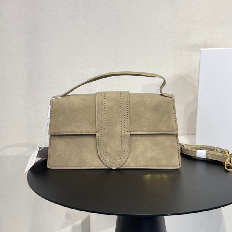 Khaki Wildleder 24cm