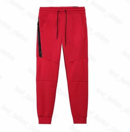 Kırmızı pantolonlar