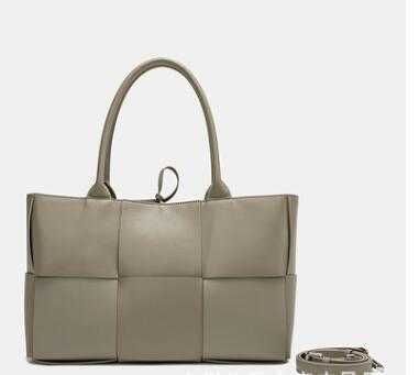 light khaki green-m(35x23x12cm)