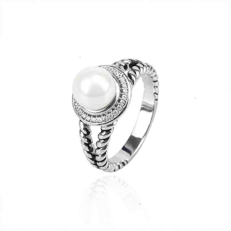 Round Pearl with logo