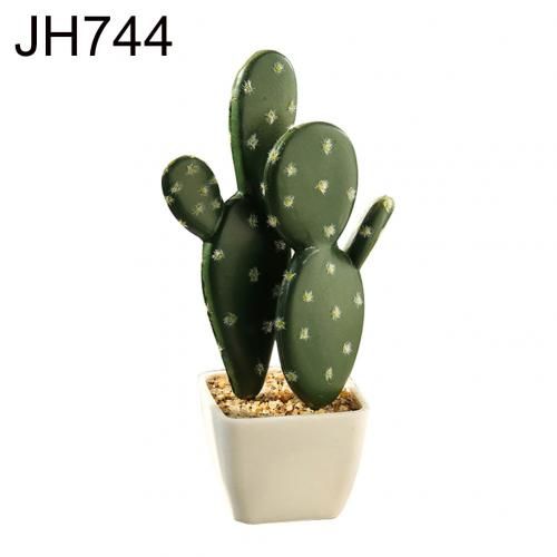 JH744