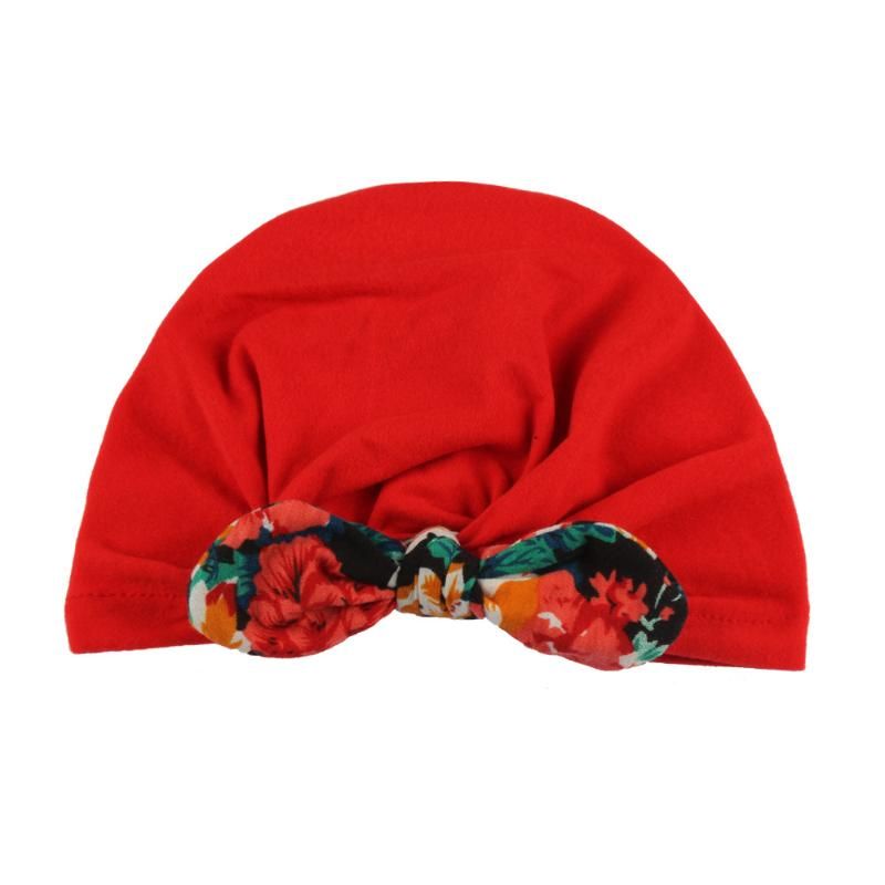 Chapeau de bébé rouge