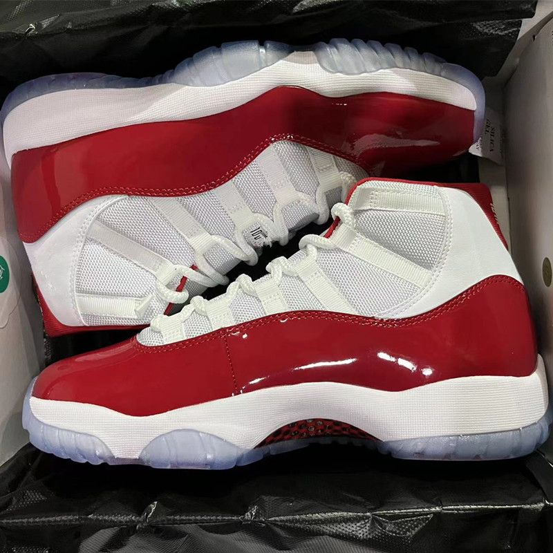 bred 11s carbon fiber