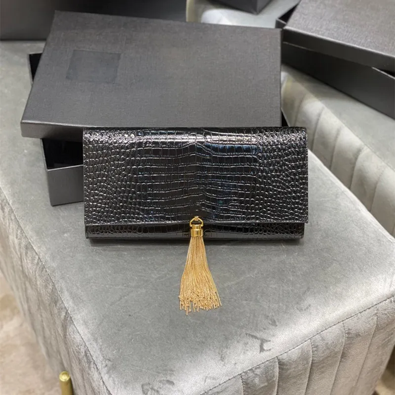 Croc Black-Gold Tassel