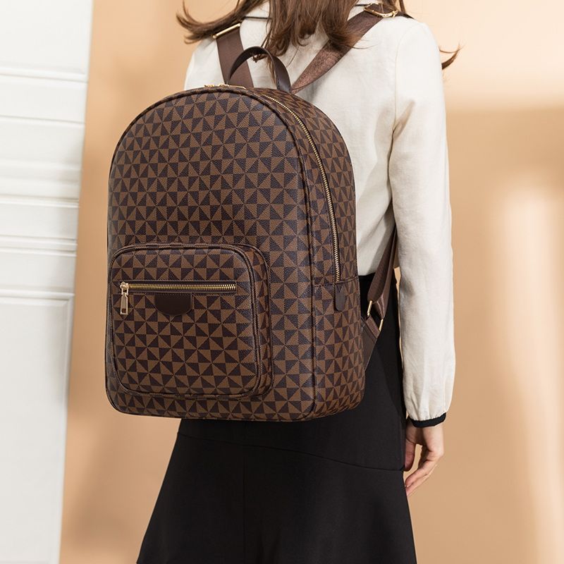 Mochila Christopher Monogram Other - Bolsos M20865