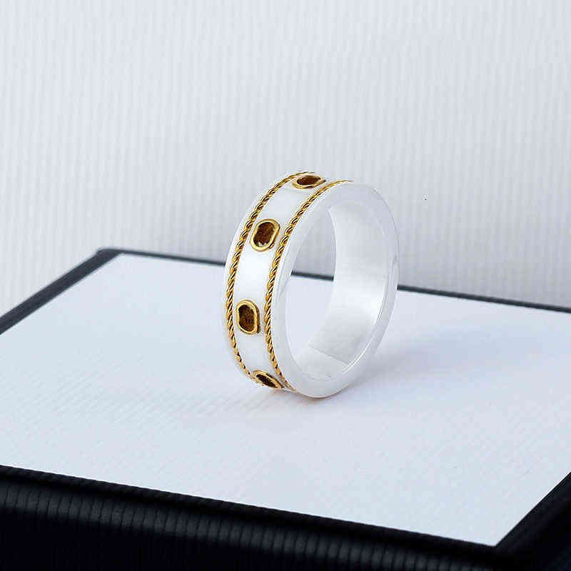 Gujia. Ceramic Ring, Mahua White