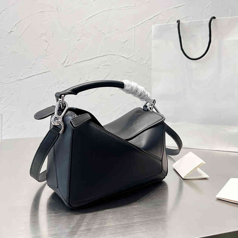 Lobag Black 24 cm