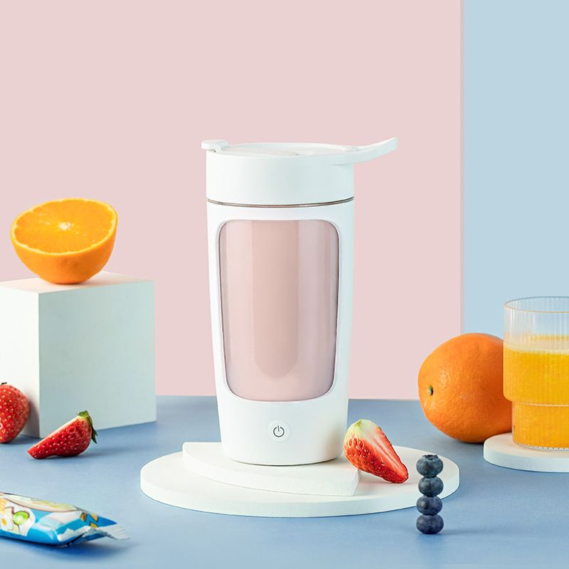 Brand: AutoMix Type: Electric Protein Shaker Cup Specifications: 650ml,  Auto Shake Mixer Keywords: Drink Bottle, Gym Powder Blender, Juicer, Coffee Mixing  Mug Key Points: Convenient, Efficient, Portable Main Features: One Button  Operation