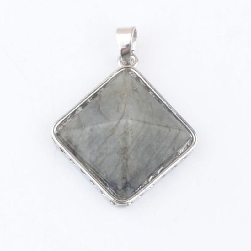 Labradorite N4367.