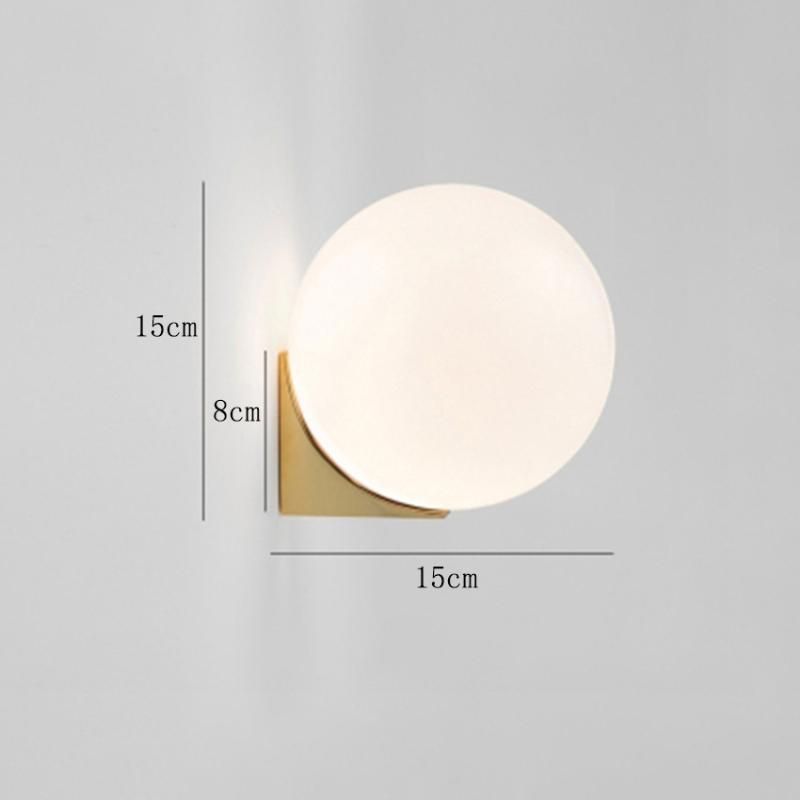 1 luce bianca calda (2700-3500K)