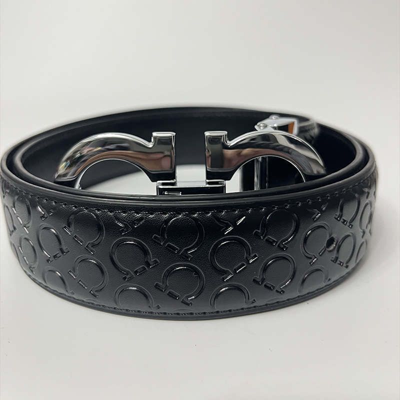 #4 Black Ω strap + Silver buckle