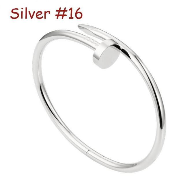 Silver # 16 (pulsera de uñas)