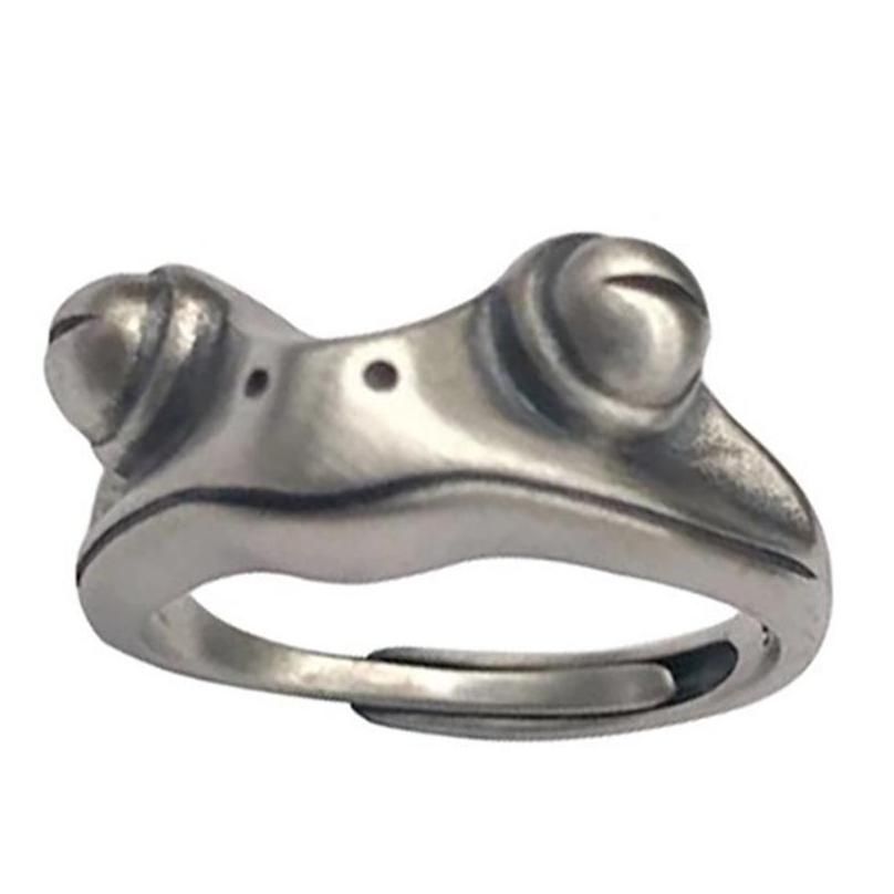 Big Eye Frog Ring