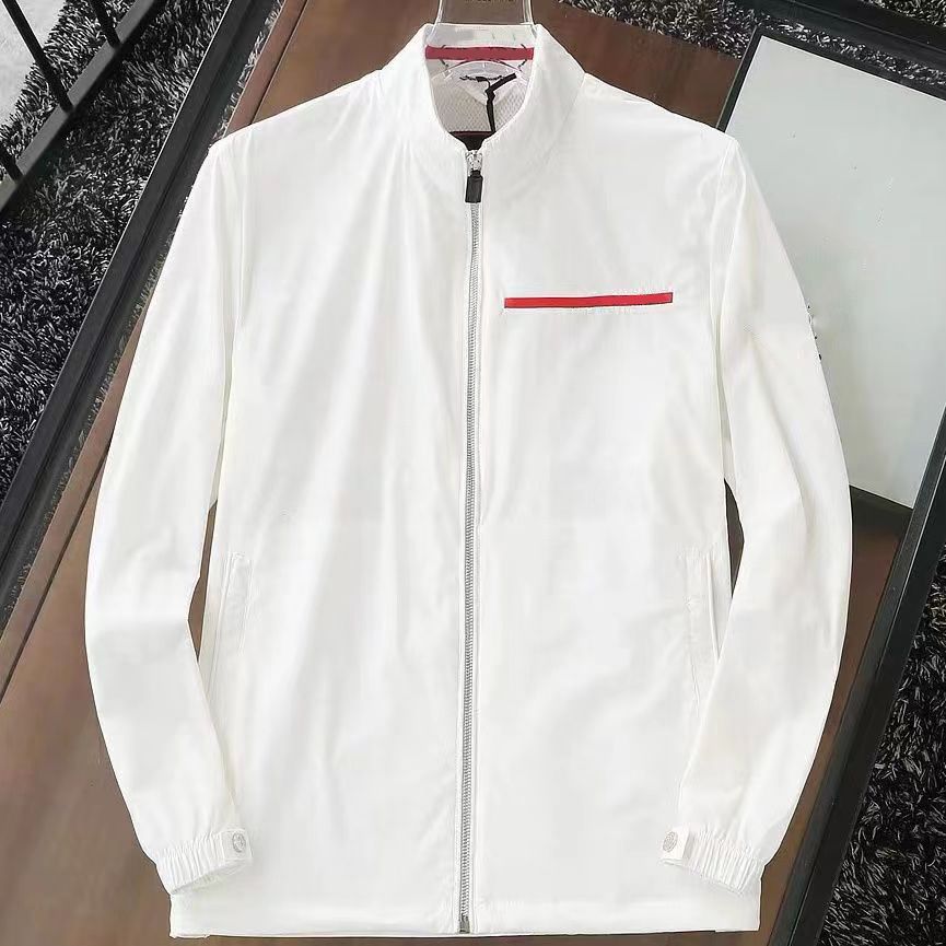 cagoule blanche