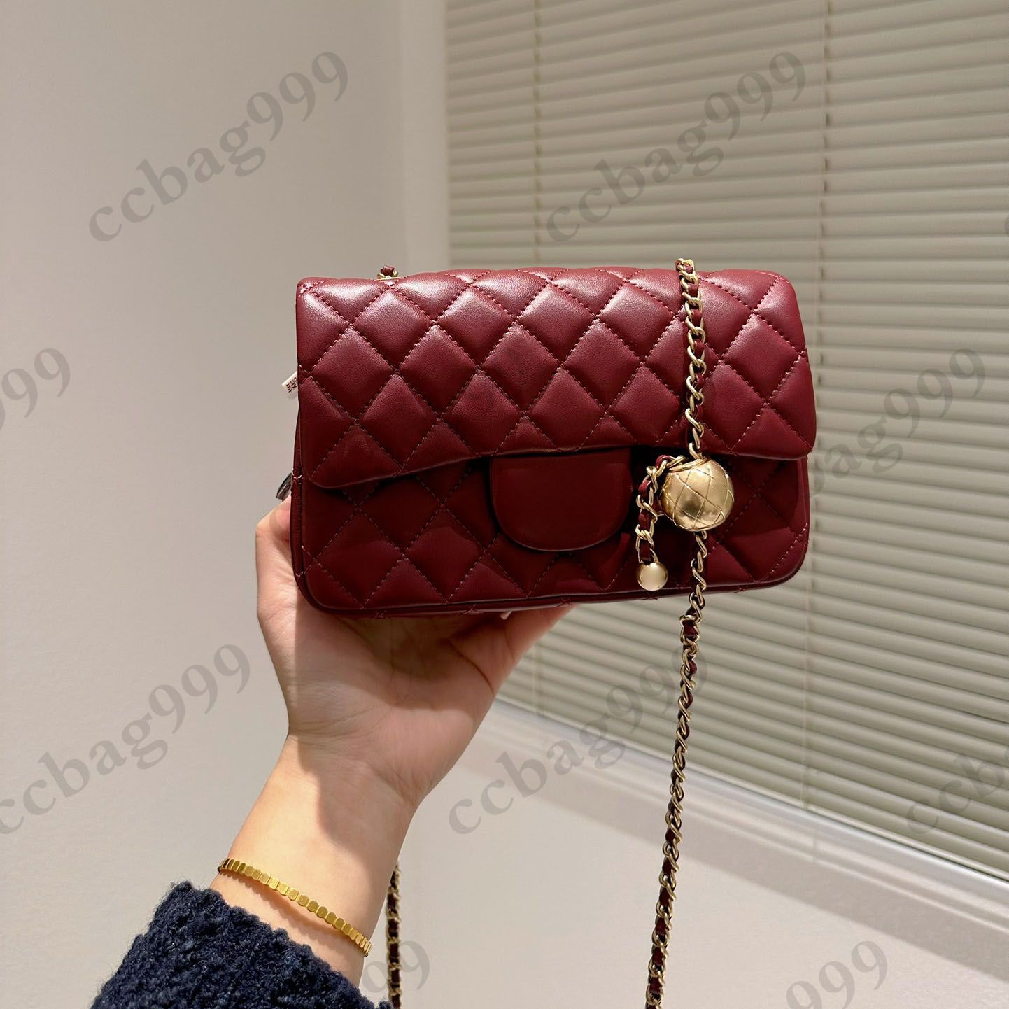 Burgundy 20cm