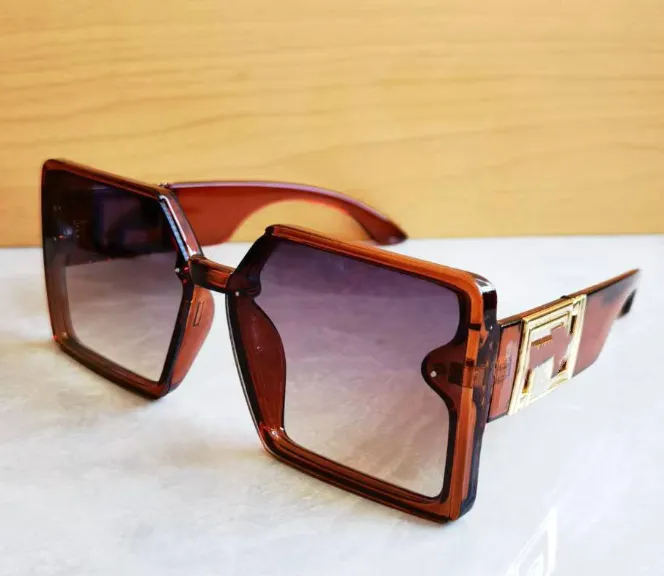 2106 Brown