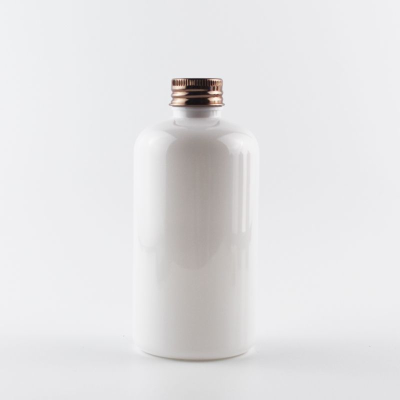 250ml White Bottle Bronze Plastic