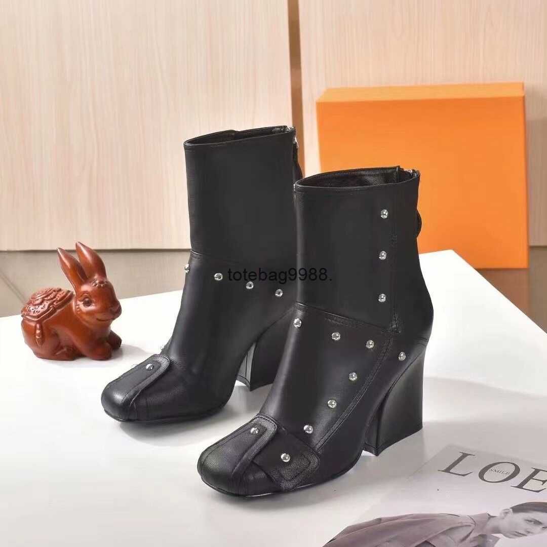 Woman Fashion Ankle Boots Designer Genuine Leather Patti Wedge Boots 35 42  From Totebag9988, $82.87