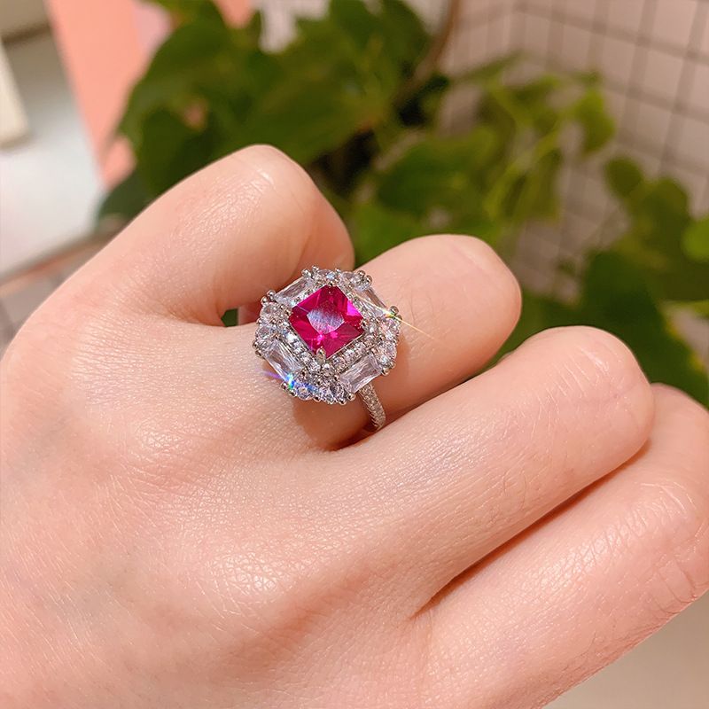 Bague rouge