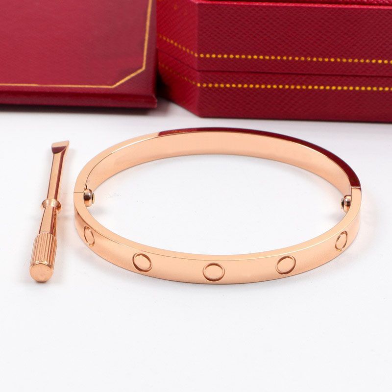 19 cm (Rose gold without diamonds)