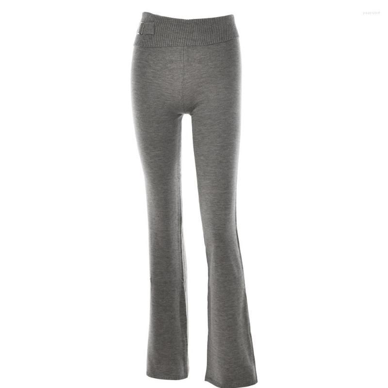 Pantalon gris seulement