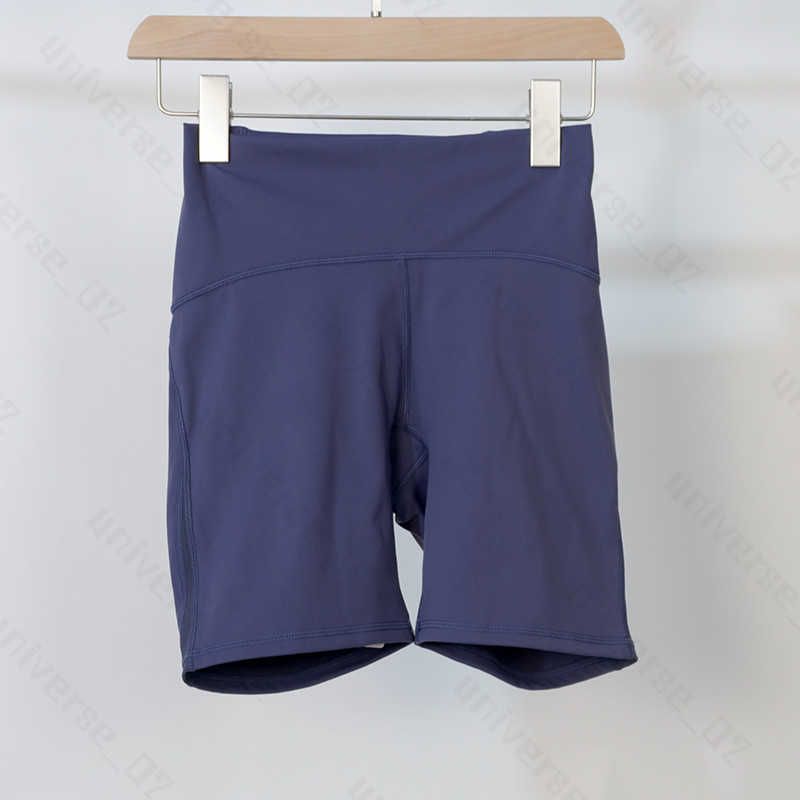 13-4 punten Shorts