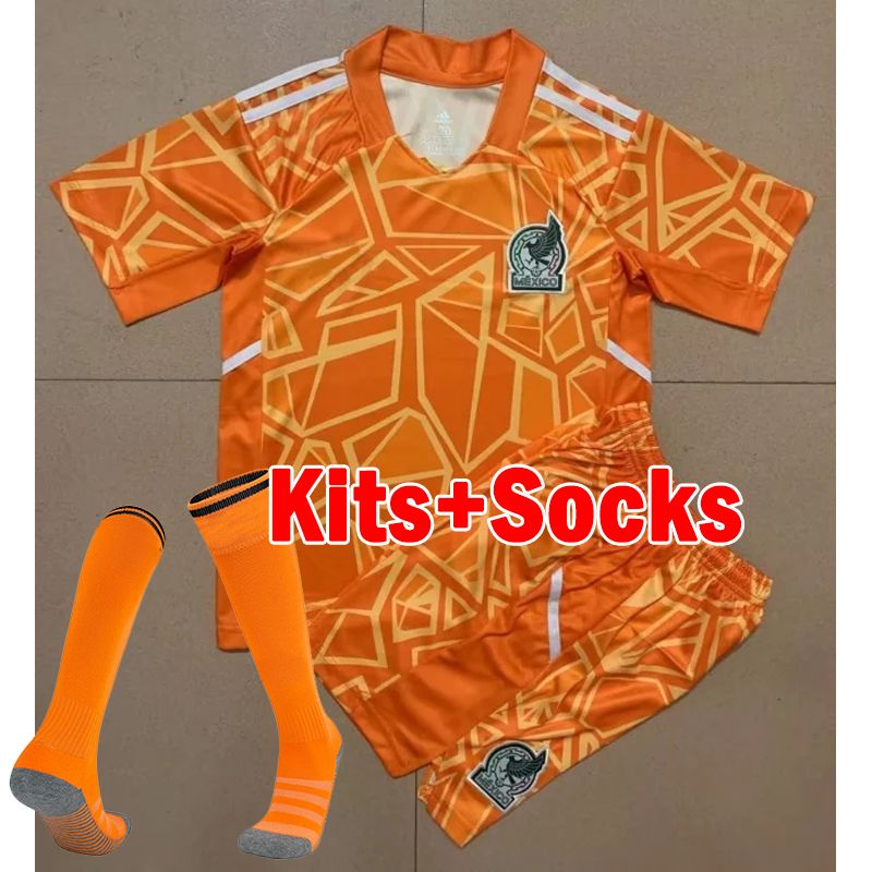 22-23 GK kits+socks